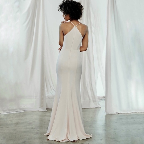 Amsale Taryn Ballerina Neck Racer Back Gown Dove Grey / Lilac 4 - Picture 3 of 16